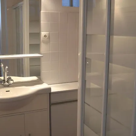 Maison A 220m De La Centrale, Jardin Clos, Terrasse, Proche Commerces, Animaux Acceptes - Fr-1-22-214 Feriehus *